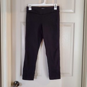 Black capri dress pants